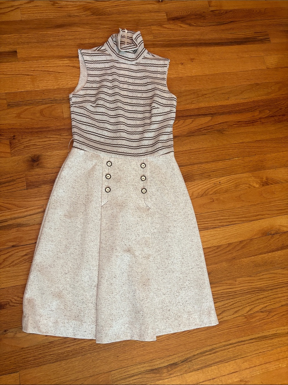 Sleeveless Vintage Nautical Turtleneck Stripe Bodice Dress in Cream and Black